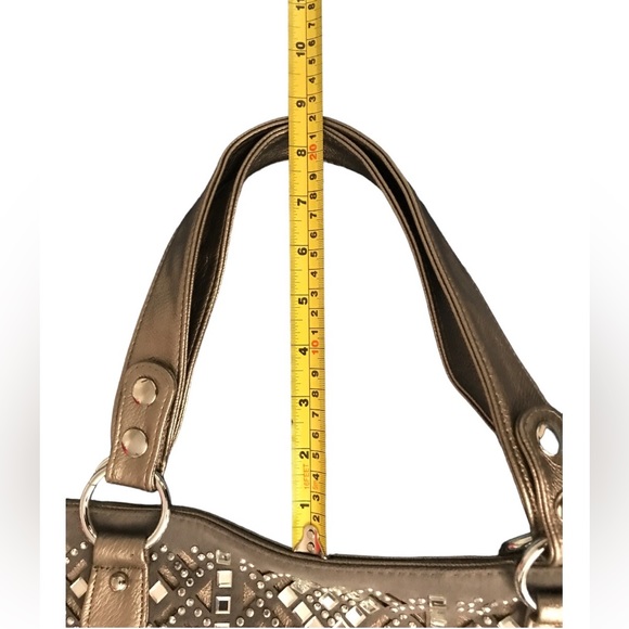 NWOT NEVER CARRIED Bling 
Med/Large Shoulder Hobo Bag - Picture 10 of 14